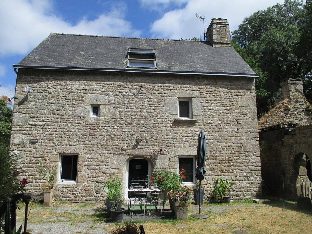 Maison 3 pièces 107 m² · à Plouray · 107,1 m² · 220 500 €