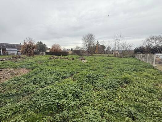 Terrain constructible à vendre 77 000 € 1 061 m² de terrain Azereix 65380