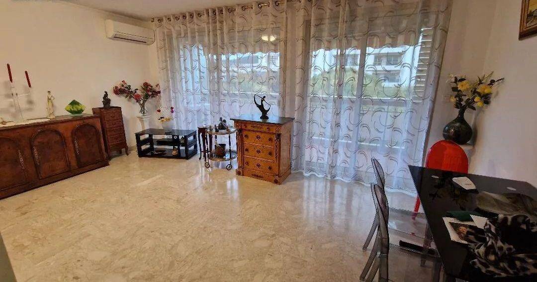 Appartement 3 pièces 75 m² · à Marseille 9ème Arrondissement · 75 m² · 1 150 €