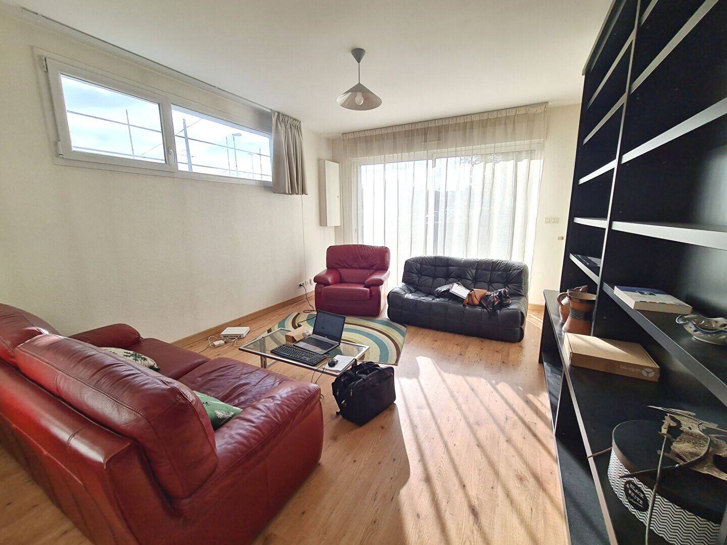 Maison 10 pièces 220 m² · à Nantes · 220 m² · 550 000 €