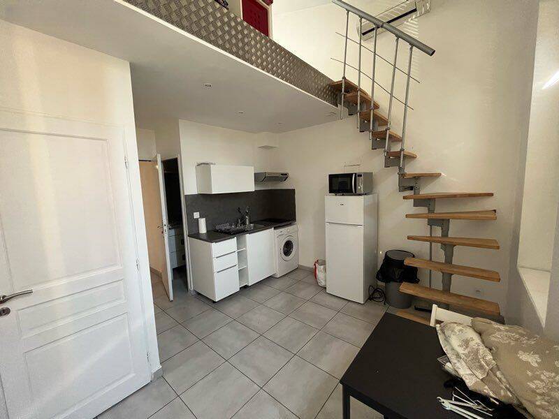 Appartement 1 pièce 30 m² · à Marseille 6ème Arrondissement · 30 m² · 600 €