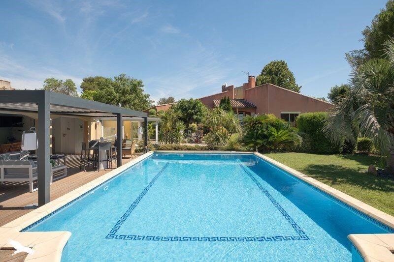 Maison 6 pièces 220 m² · à Teyran · 220 m² · 997 000 €