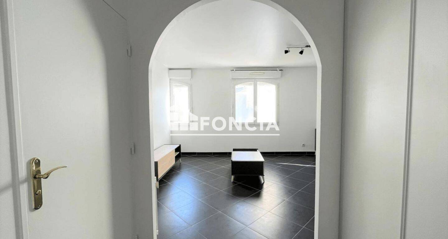 Appartement 2 pièces 48 m² · à Les Pavillons-sous-Bois · 48,3 m² · 915 €/mois