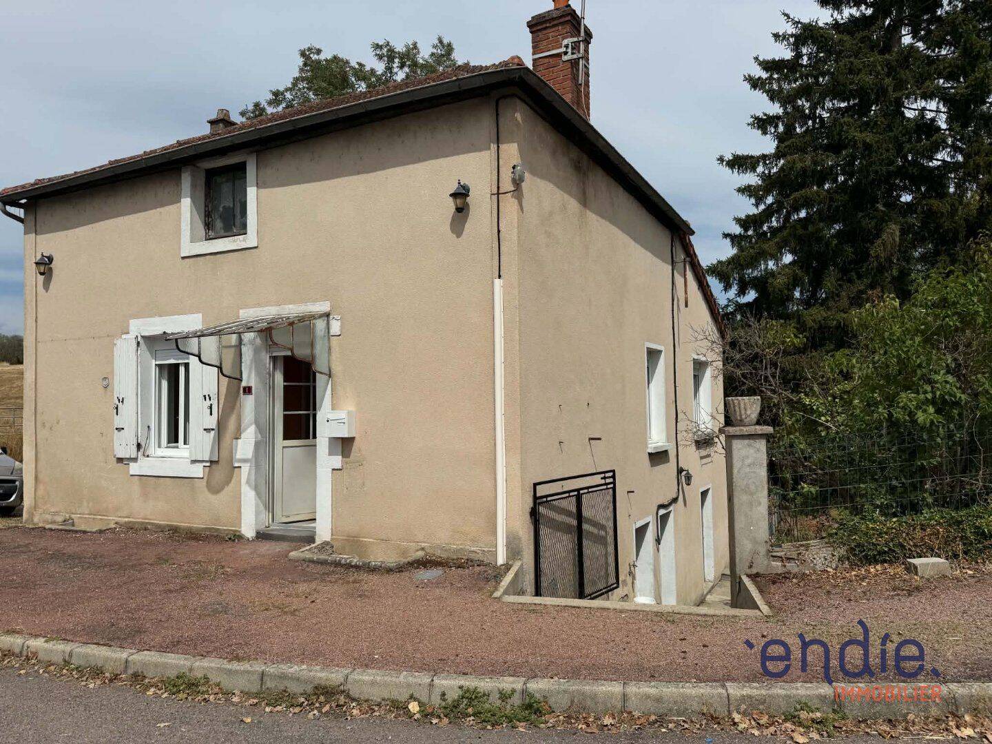 Maison 3 pièces 62 m² · à Gilly-sur-Loire · 62 m² · 56 000 €