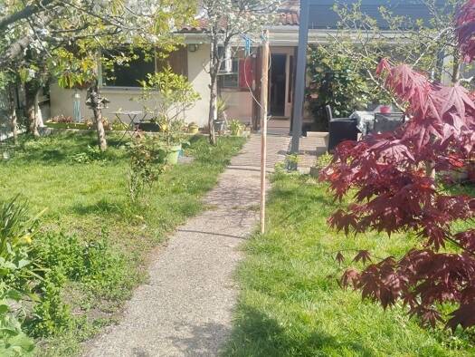 Maison de ville à vendre 362 000 € 4 pièces 3 chambres 100 m² 289 m² de terrain Bas Cenon-cours Verdun-Testaud Cenon 33150