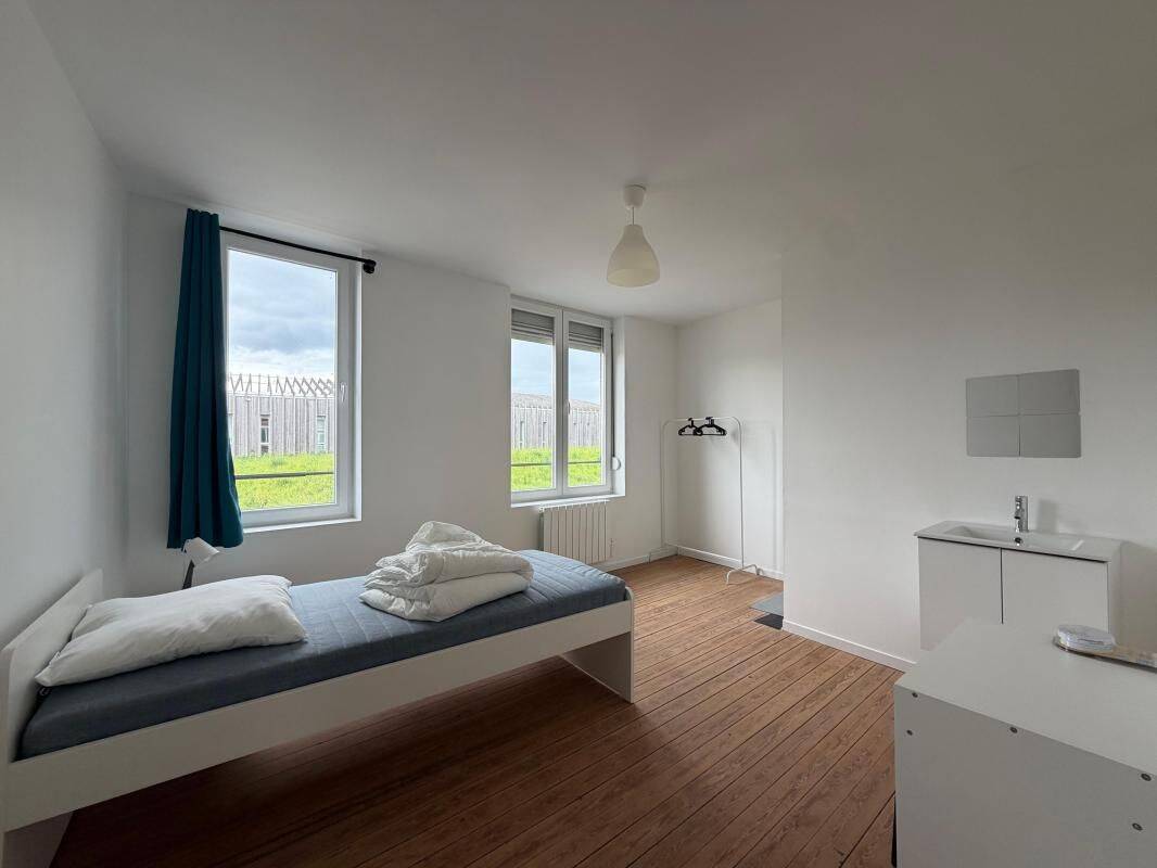Colocation à louer - Valenciennes - 340 € - 2 pièces, 1 chambre, 1er étage · 340 €