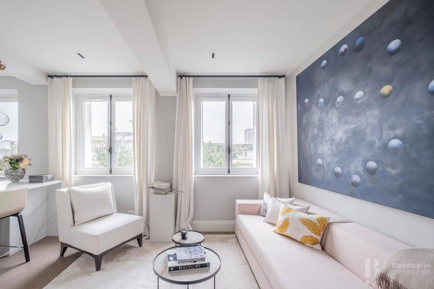Appartement 2 pièces 46 m² · à Paris 16ème Arrondissement · 45,9 m² · 2 800 €/mois