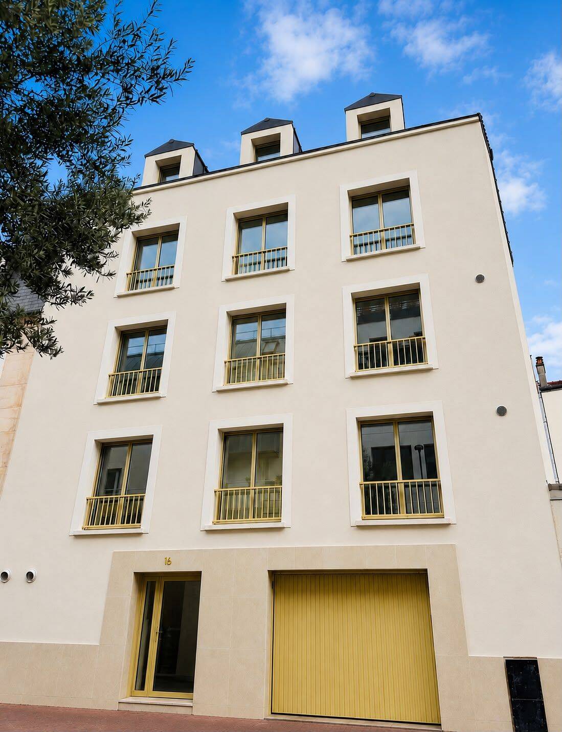 Appartement 2 pièces 34 m² · à Suresnes · 34 m² · 1 385 €/mois