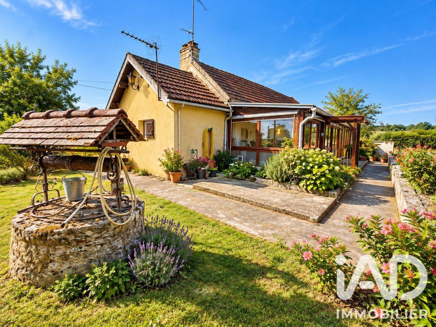 Maison 5 pièces 61 m² · à Avril-sur-Loire · 61 m² · 85 000 €