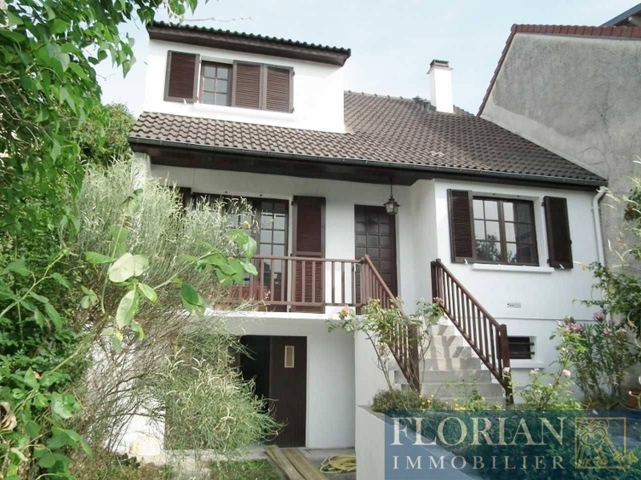 Maison 6 pièces 107 m² · à Antony · 107 m² · 2 822 €/mois