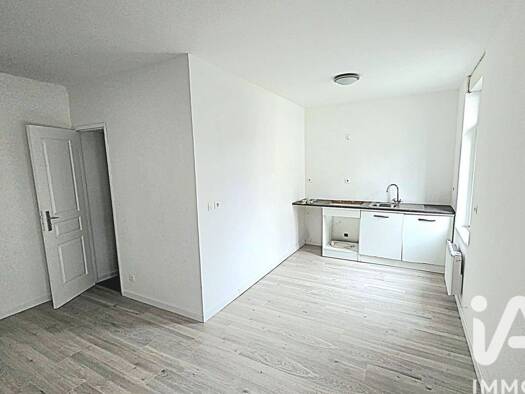 Immeuble à vendre 189 900 € 223 m² Village Centre Aniche 59580