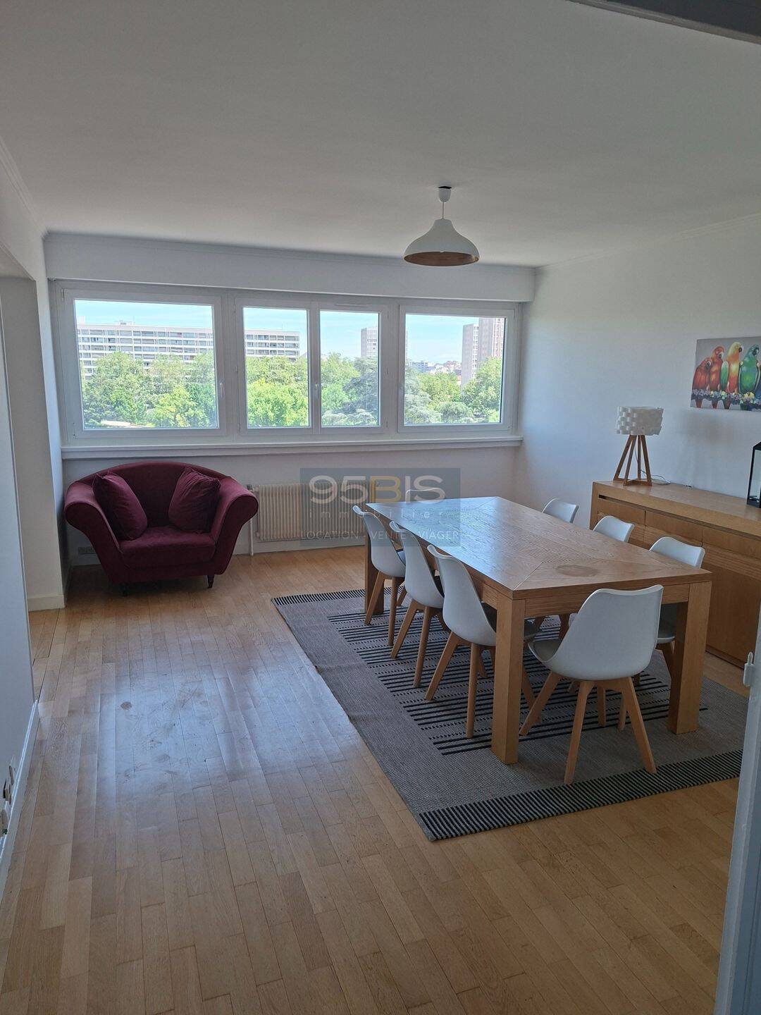 4 pièces 105 m² · à Villeurbanne · 105 m² · 1 695 €/mois