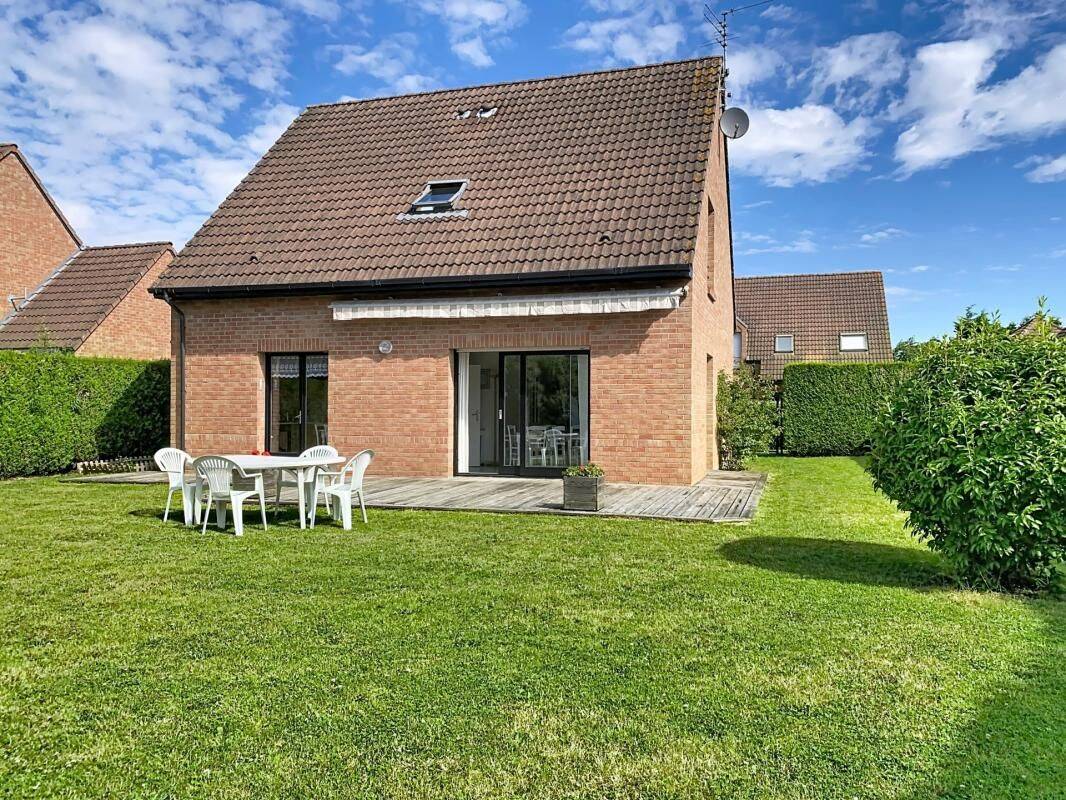 Maison 6 pièces 112 m² · à La Chapelle-d'Armentières · 112 m² · 398 000 €