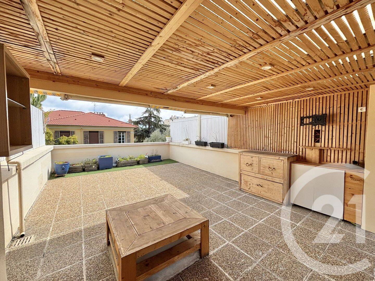 Appartement 2 pièces 43 m² · à Roquebrune-Cap-Martin · 42,8 m² · 1 510 €/mois