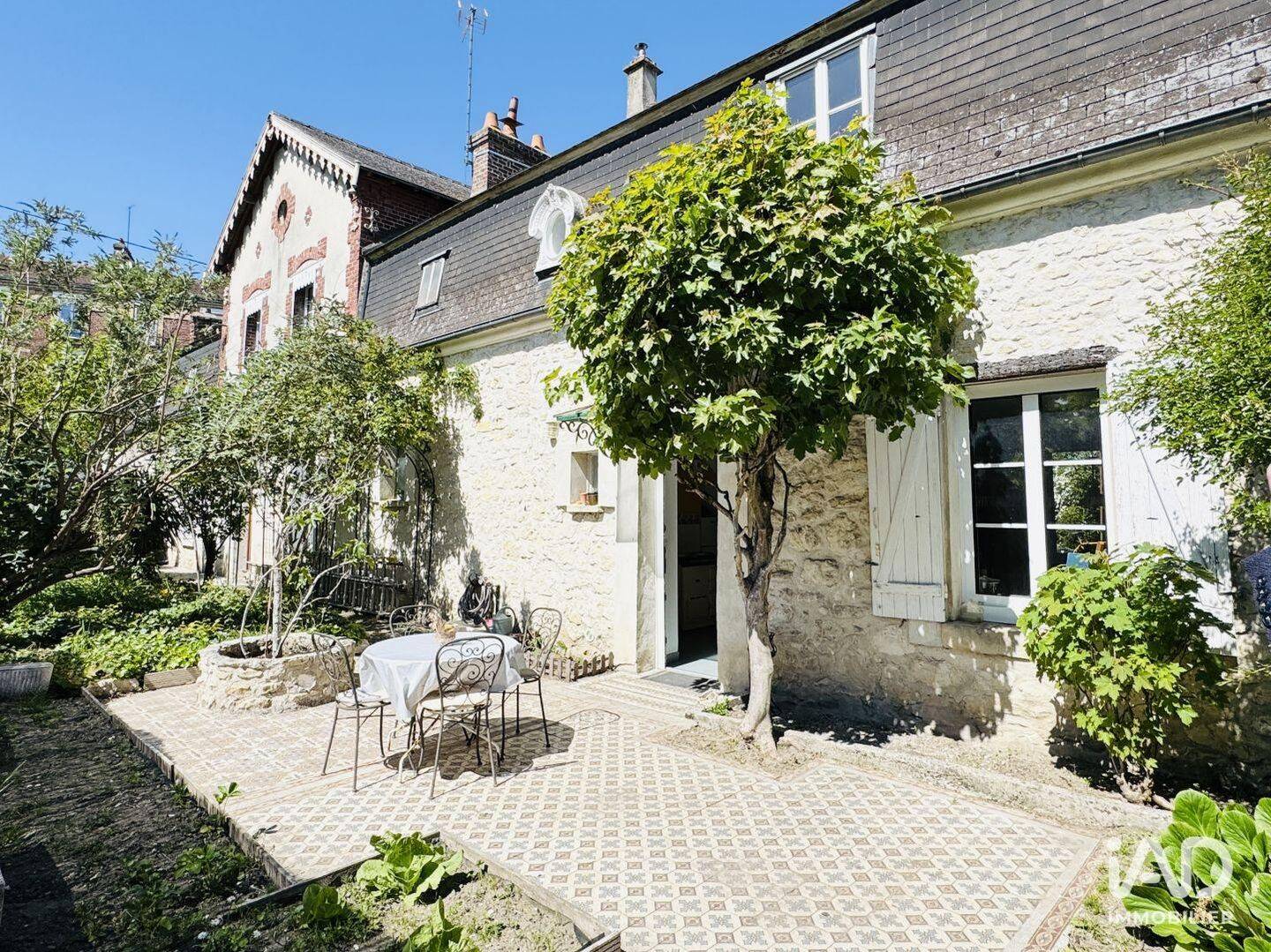 Maison 7 pièces 298 m² · à Compiègne · 298 m² · 598 000 €