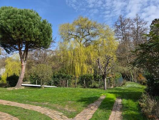 Maison à vendre 622 000 € 8 pièces 6 chambres 210 m² 1 349 m² de terrain Dampierre-en-Yvelines 78720