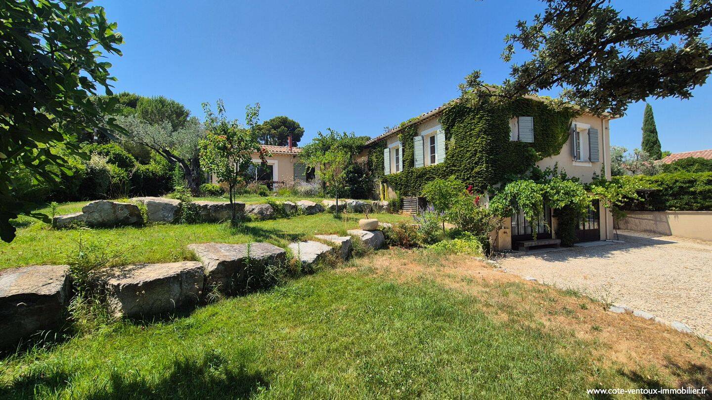 Maison 4 pièces 153 m² · à Sarrians · 153 m² · 540 000 €