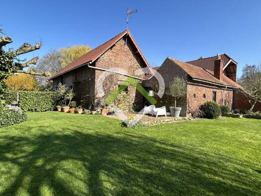 Maison à vendre 930 000 € 6 pièces 5 chambres 241,2 m² 8 420 m² de terrain Erquinghem-Lys 59193