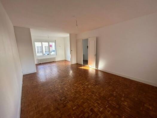 Maison à louer 830 € 5 pièces 3 chambres 108 m² dès le 15/06/2026 Montmirail 51210