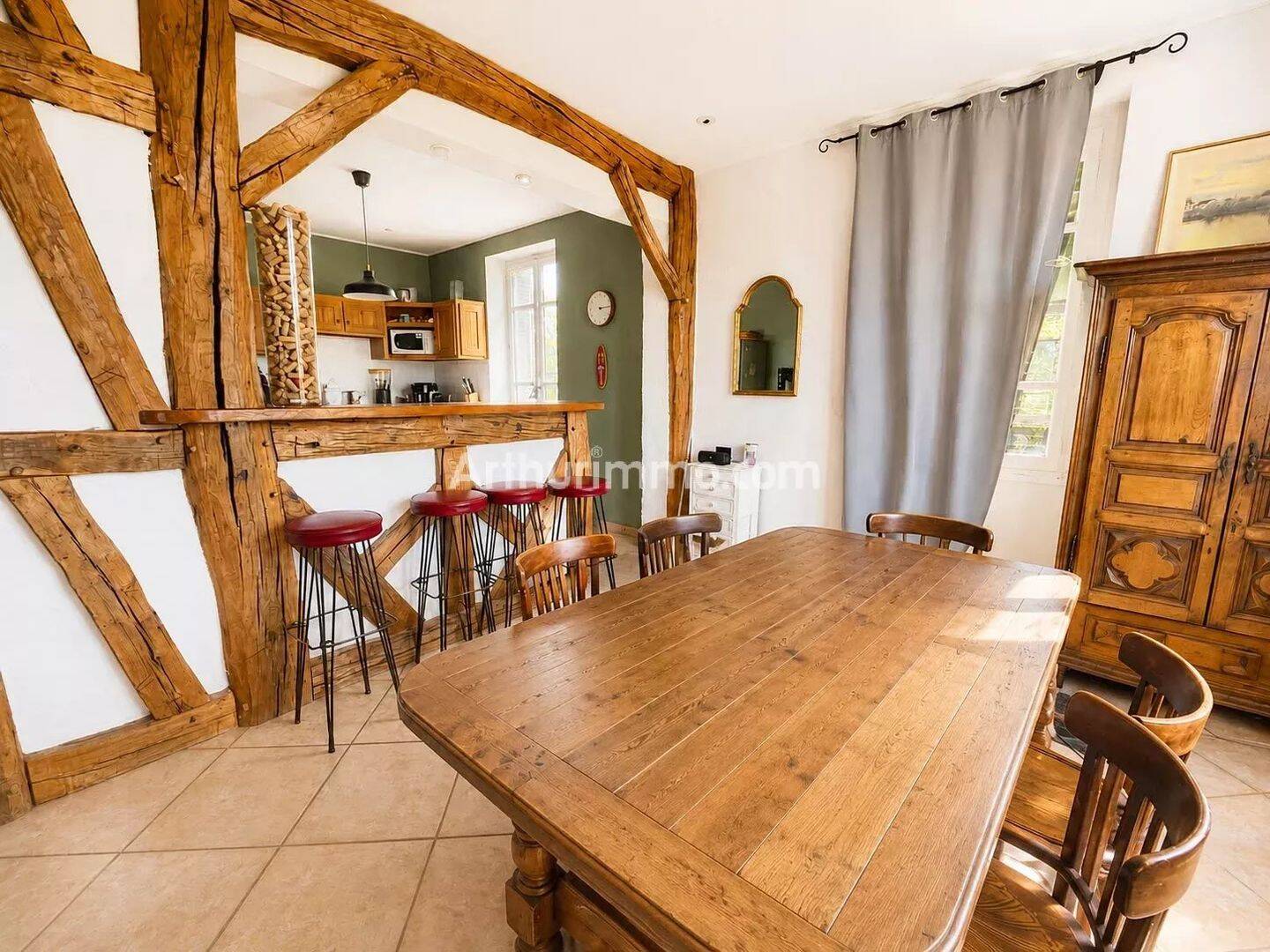 Maison 7 pièces 170 m² · à Bletterans · 170 m² · 272 900 €