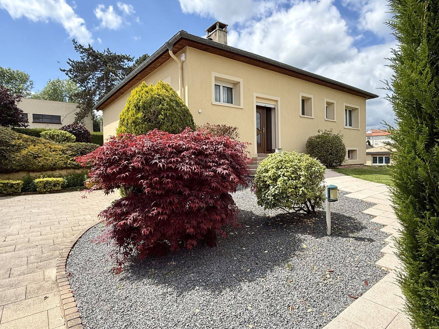 Maison 5 pièces 100 m² · à Longuyon · 100 m² · 231 000 €