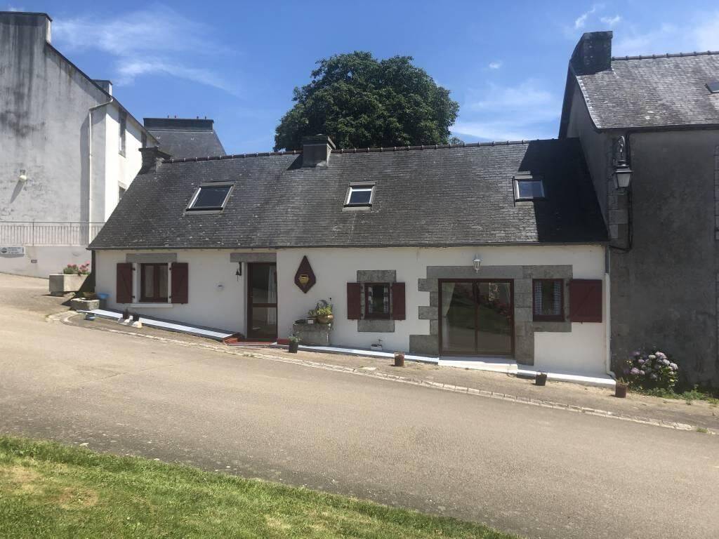 Maison 4 pièces 75 m² · à Poullaouen · 75 m² · 84 800 €