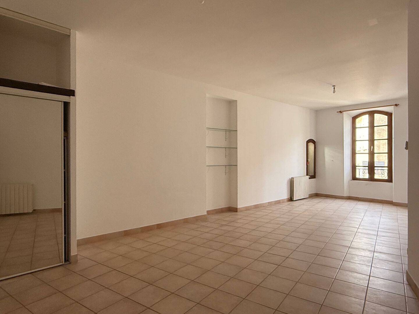 Appartement 2 pièces 56 m² · à Bagnols-sur-Cèze · 56,4 m² · 488 €