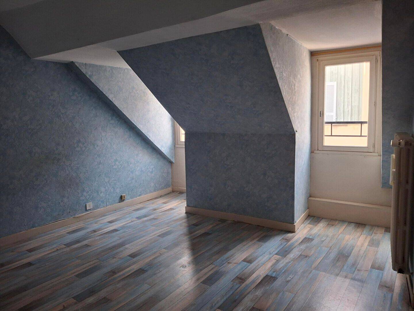 Appartement 2 pièces 50 m² · à Lons-le-Saunier · 50 m² · 52 000 €