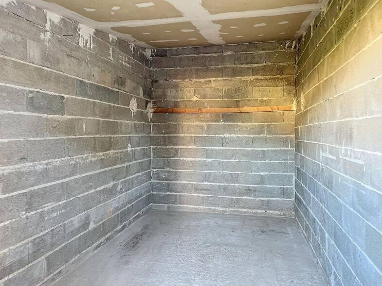 Garage/Stationnement à louer 75 € 15 m² Urbain Terrasson-Lavilledieu 24120