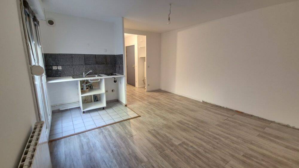 Appartement 1 pièce 27 m² · à Meulan-en-Yvelines · 27,3 m² · 95 000 €