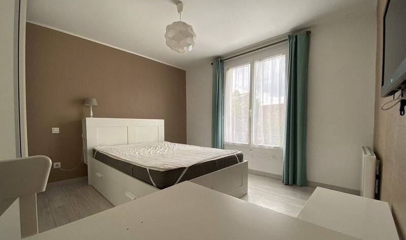 Maison 7 pièces 244 m² · à Ruelle-sur-Touvre · 244 m² · 299 500 €