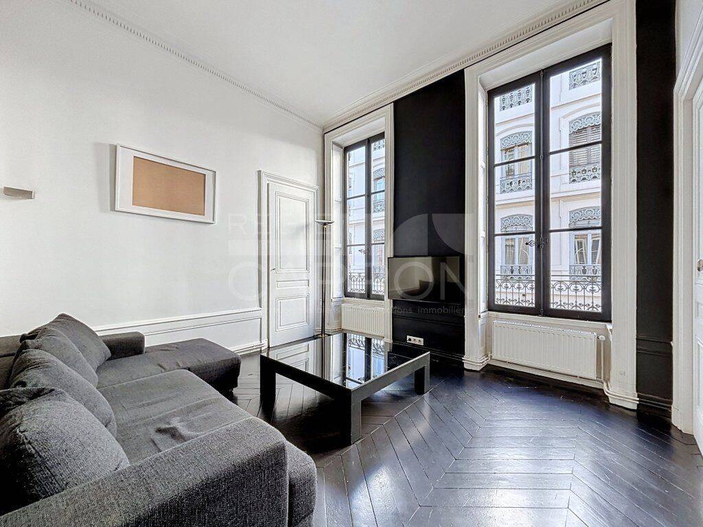 Appartement 2 pièces 54 m² · à Lyon 1er Arrondissement · 54 m² · 1 072 €/mois