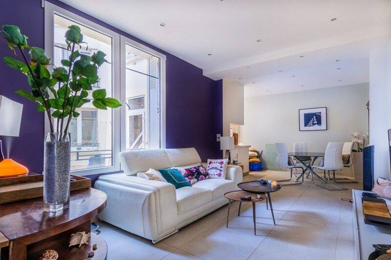 Appartement 4 pièces 90 m² · à Paris 15ème Arrondissement · 90 m² · 3 050 €/mois
