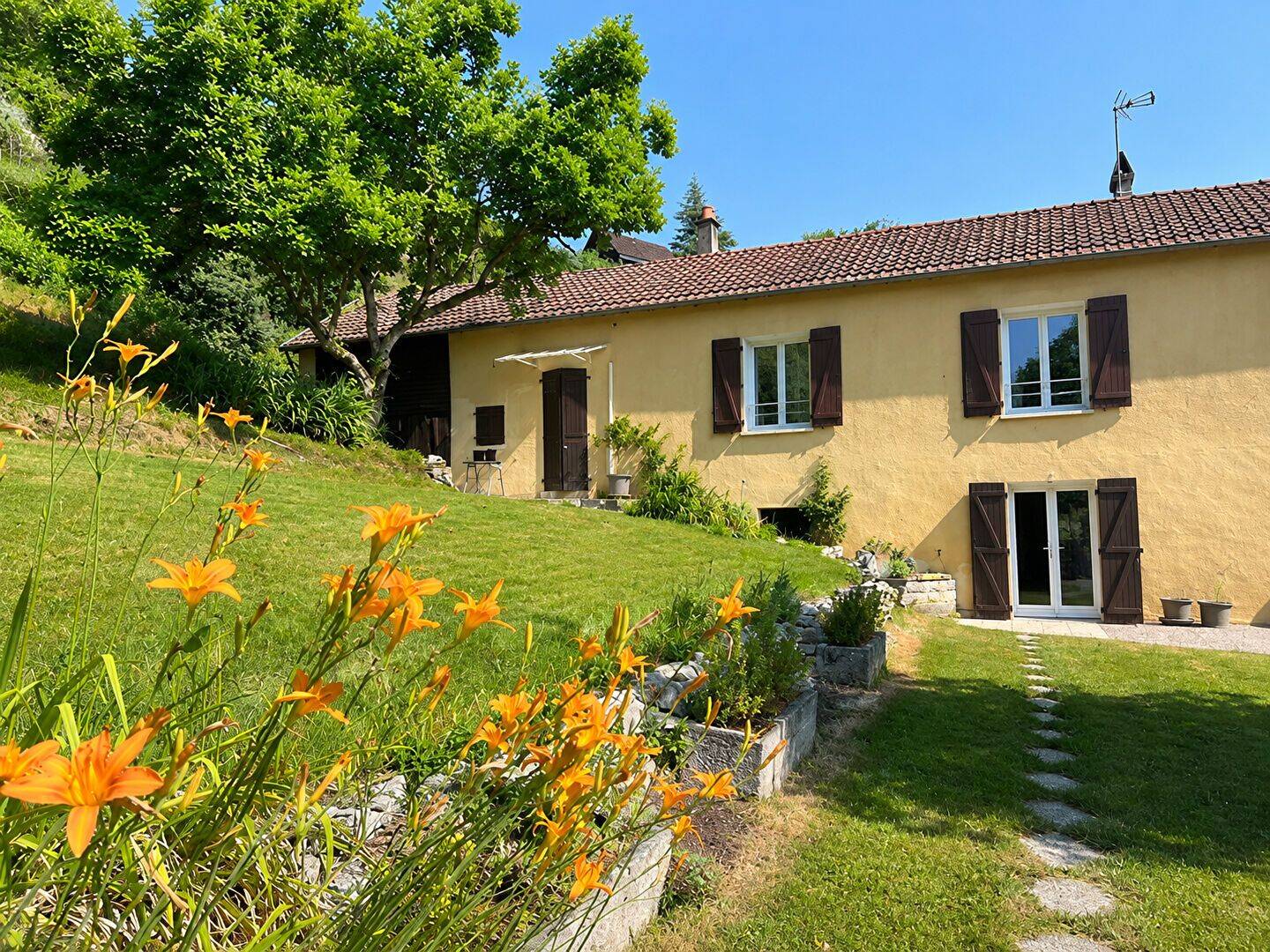 Maison 5 pièces 119 m² · à Geneuille · 118,8 m² · 189 000 €