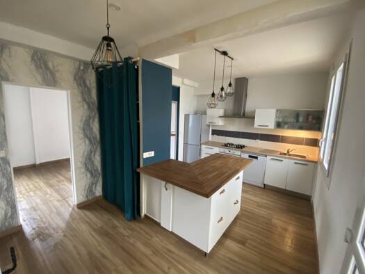 Maison à vendre 274 200 € 4 pièces 2 chambres 75 m² 200 m² de terrain Port-Louis 56290