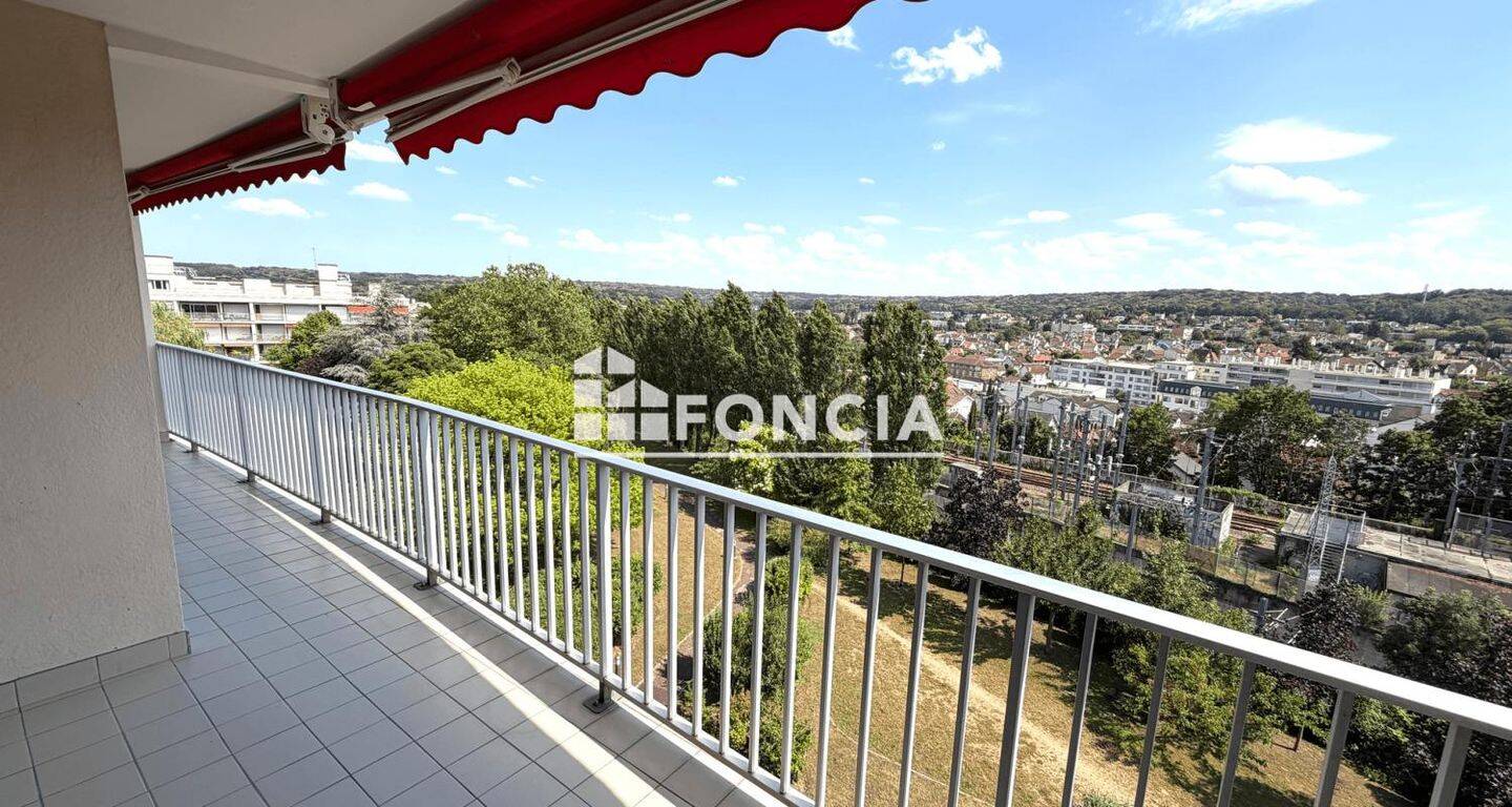 Appartement 3 pièces 81 m² · à Viroflay · 80,7 m² · 1 770 €/mois