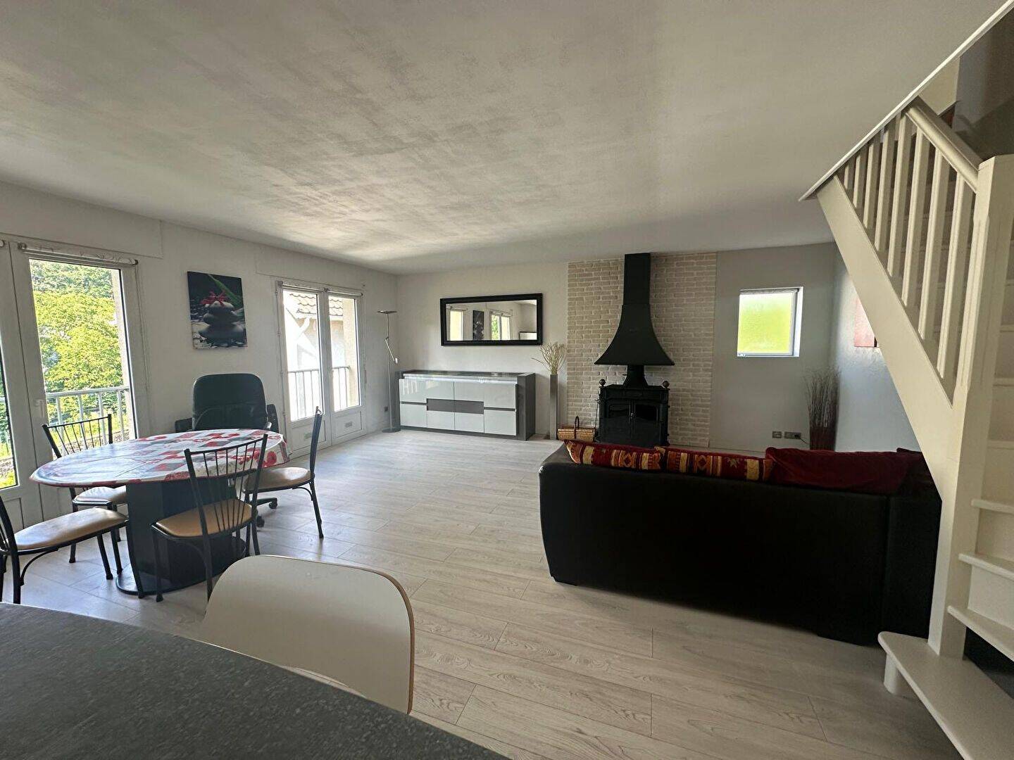 Appartement 4 pièces 84 m² · à Chaville · 84,4 m² · 1 805 €