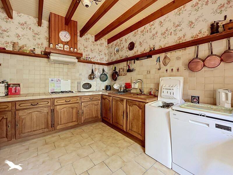Maison 7 pièces 120 m² · à Montréal · 120 m² · 214 000 €