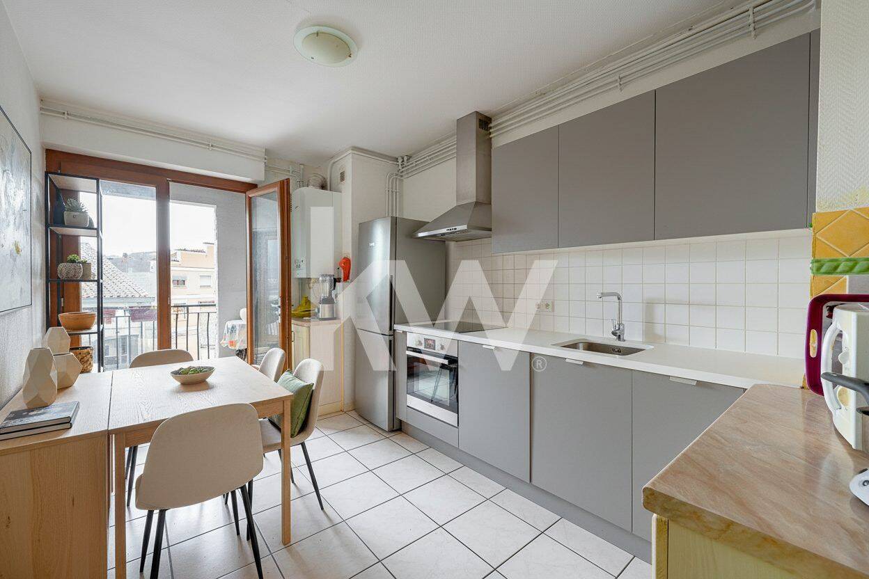Appartement 3 pièces 72 m² · à Bordeaux · 72,3 m² · 282 800 €