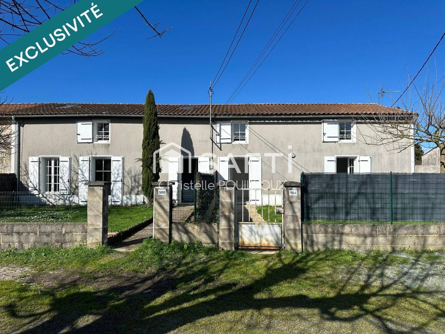 Maison 8 pièces 179 m² · à Aiffres · 179 m² · 255 000 €