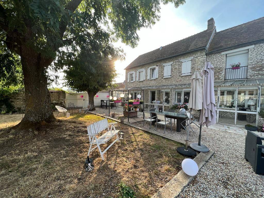 Maison 13 pièces 452 m² · à Pacy-sur-Eure · 451,6 m² · 755 000 €