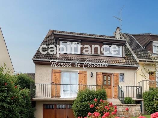 Maison à vendre 256 000 € 4 pièces 3 chambres 93 m² 344 m² de terrain Nord Est Magnanville 78200