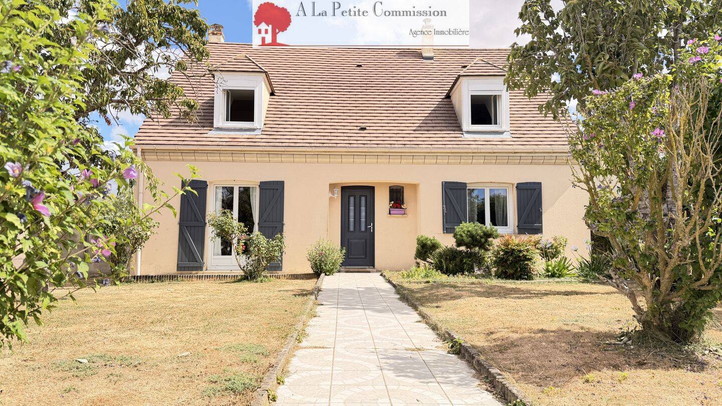 Maison 6 pièces 122 m² · à Chartres · 122 m² · 279 450 €