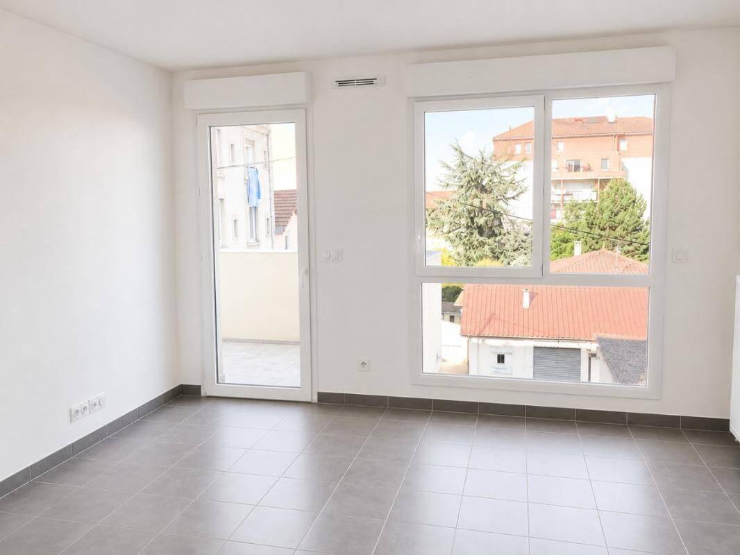 Appartement 2 pièces 44 m² · à Bourgoin-Jallieu · 44 m² · 544 €/mois
