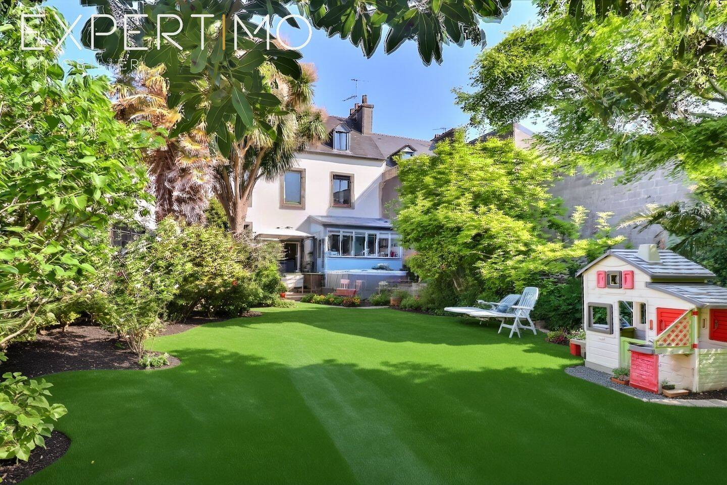 Maison 12 pièces 260 m² · à Landerneau · 260 m² · 499 200 €