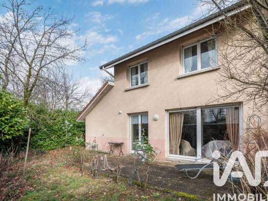 Duplex à vendre 349 000 € 5 pièces 4 chambres 104 m² RDC/1 Les-Iles Sud Seyssinet-Pariset 38170