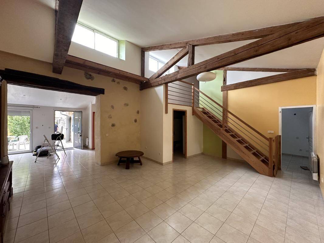 Maison 3 pièces 92 m² · à Vic-Fezensac · 92 m² · 169 500 €