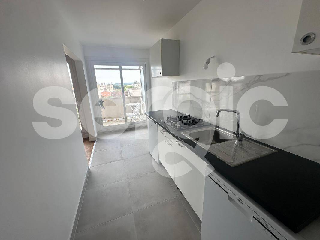 Appartement 1 pièce 56 m² · à Reims · 56 m² · 703 €