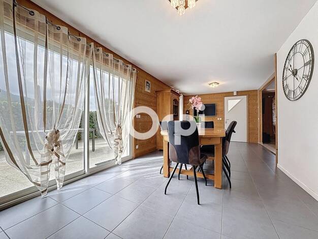 Maison à vendre 475 000 € 5 pièces 4 chambres 110 m² 525 m² de terrain La Tour 74250