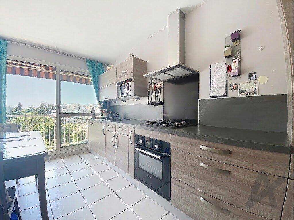 Appartement 3 pièces 75 m² · à Lyon 5ème Arrondissement · 75 m² · 250 000 €